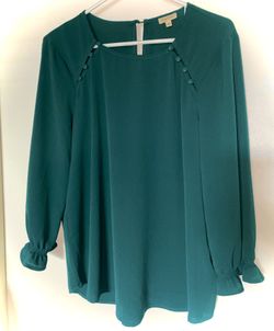 3/4 Sleeve Blouse Size L Green color NEW $7