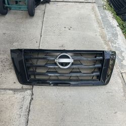 2021-2024 Nissan Armada Grille With Camara OEM 