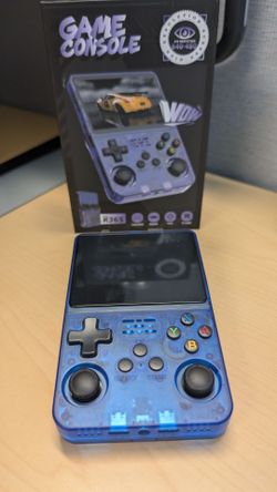 R36 Game Console