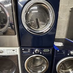 Blue LG Front Load Washer And Dryer Set In Excellent Condition!