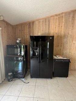 Maytag appliance set - Fridge, dishwasher, stove, microwave.