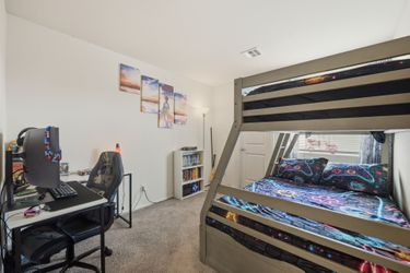 Full size bunk bed