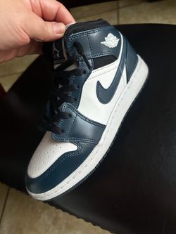 Nikes air