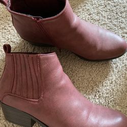 Women’s Boots 
