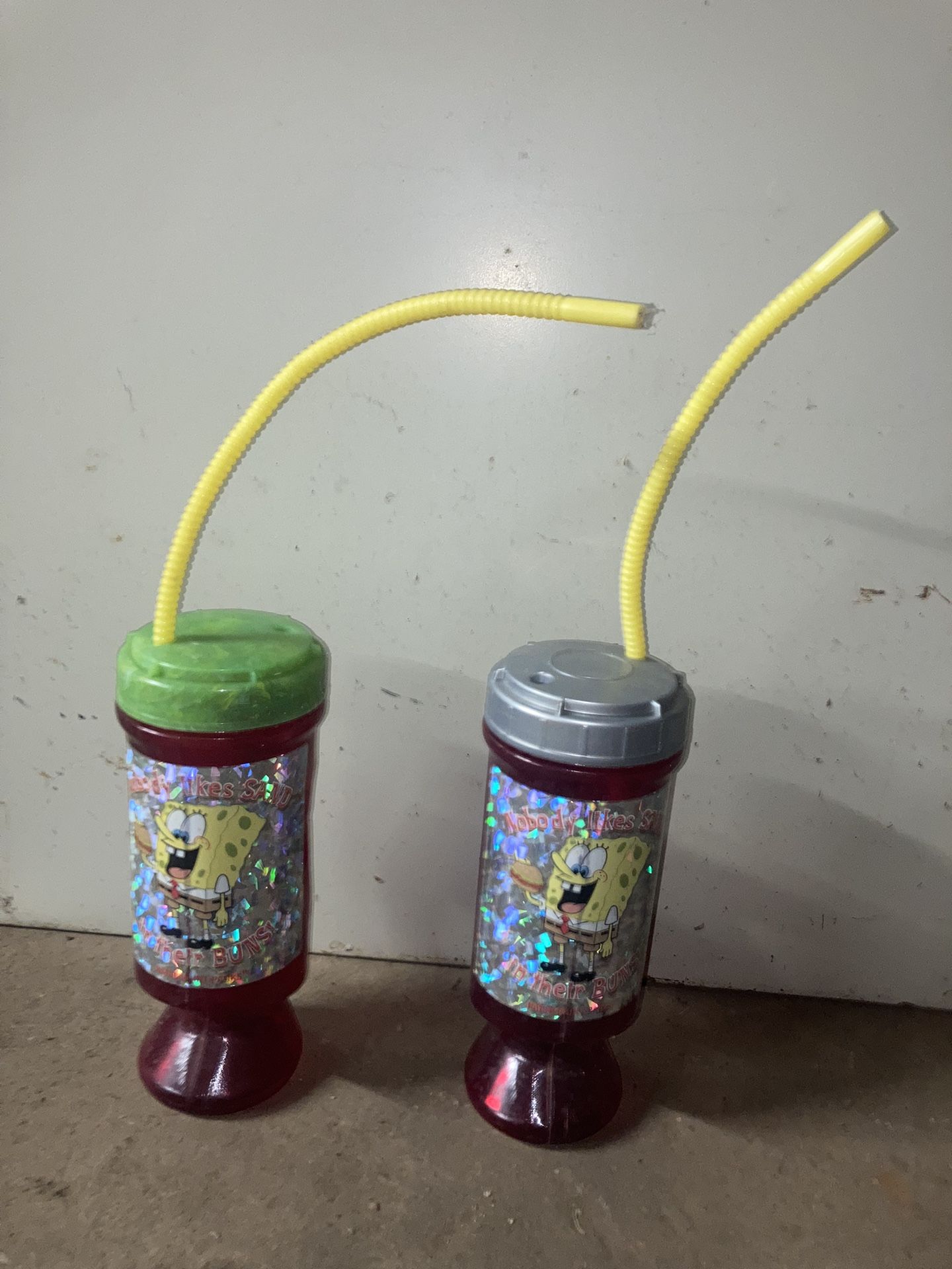 Pair Of Retro Carowinds SpongeBob Souvenir Cups