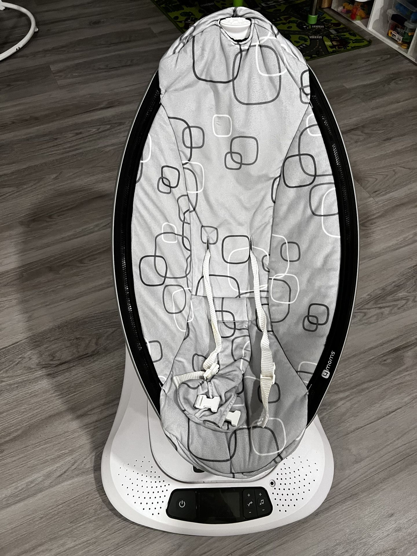 4moms MamaRoo Swing