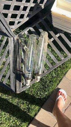 Hortilux Super Grow Bulb