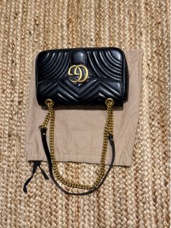 New black Gucci marmont