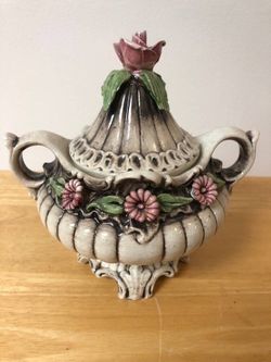 Vintage Capodimonte bowl (7” Tall)
