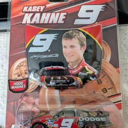 NASCAR Kasey Kahne #9 Dodge Dealer - 1:64 Scale Die-Cast with Hood Magnet