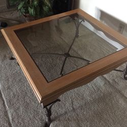 Eathan Allen Coffee Table With Glass Insert
