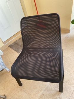 IKEA NOLMYRA Black Mesh Lounge Chair – Excellent Condition