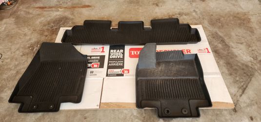 Nissan Pathfinder Platinum Floor Mats