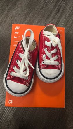Baby shoes (converse)
