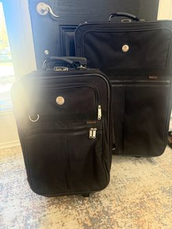 Olympia Elegance 2-Piece Black Luggage Set