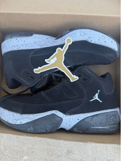 Jordan Max Aura 2