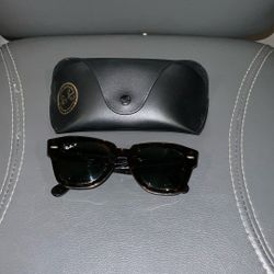 Women’s Ray bans