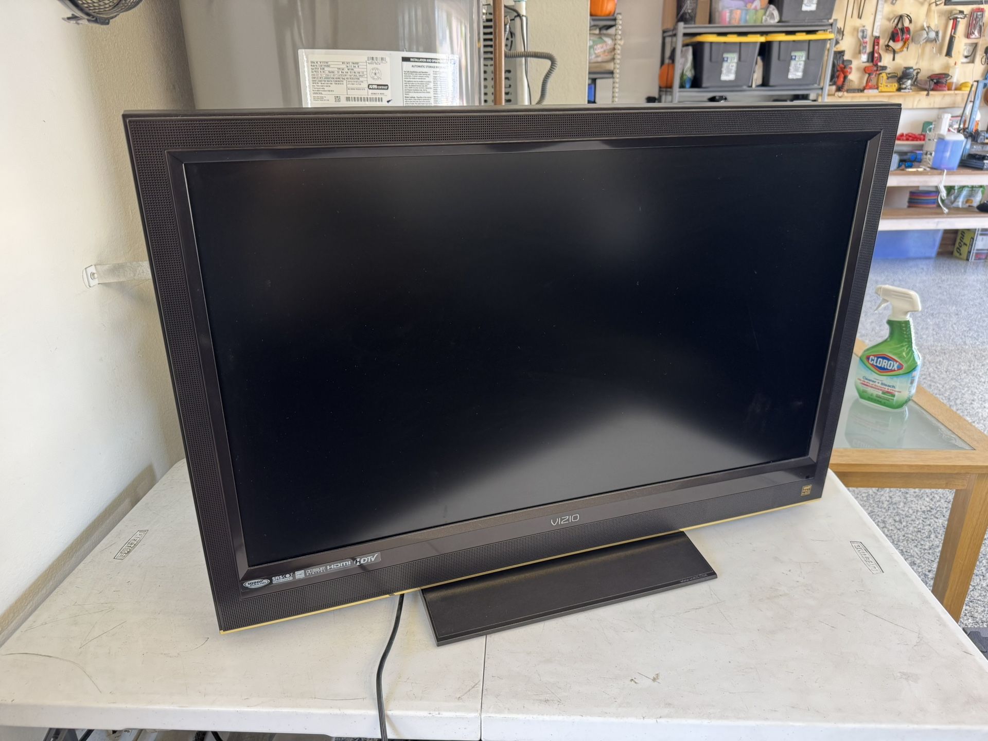 Vizio 37” TV