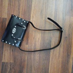 Woman's Handmade Leather Purse