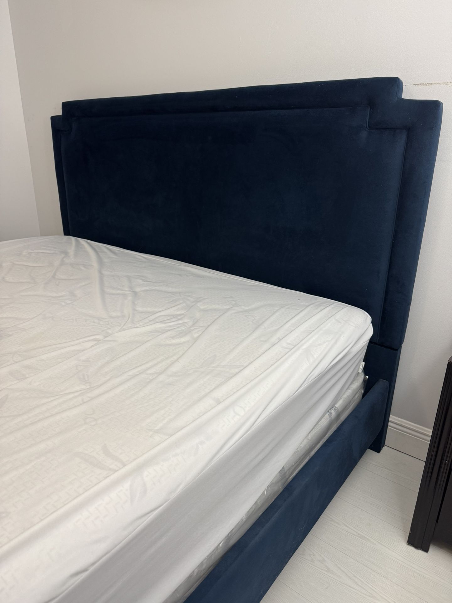 King Size Bed Frame 