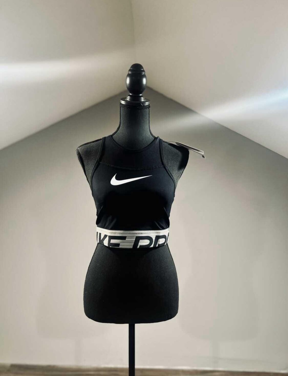 NWT Small Nike Training Crop Top