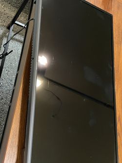 Full Motion Mount for 26 in. to 70 in. TVs Model # XD2470 And Insigna Wall Mount Samsung - 32" TV