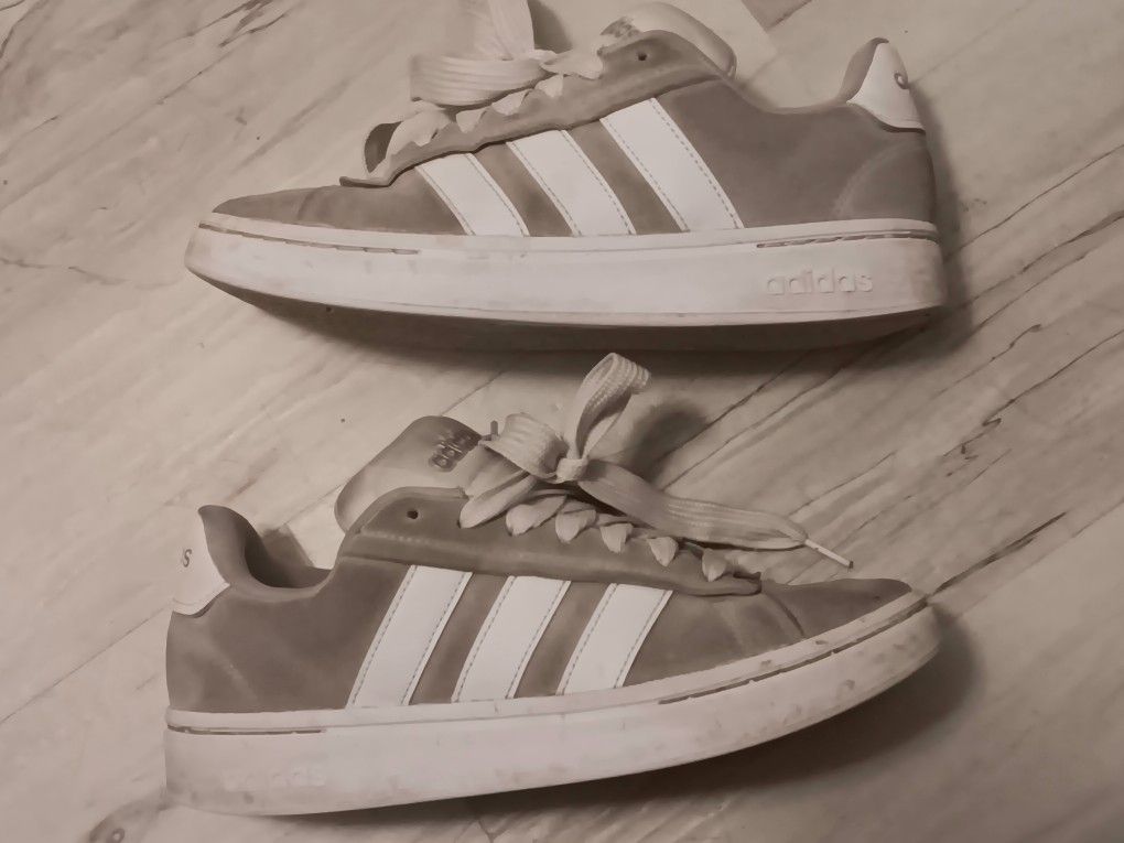 Adidas Grand Court Grey 9 MENS