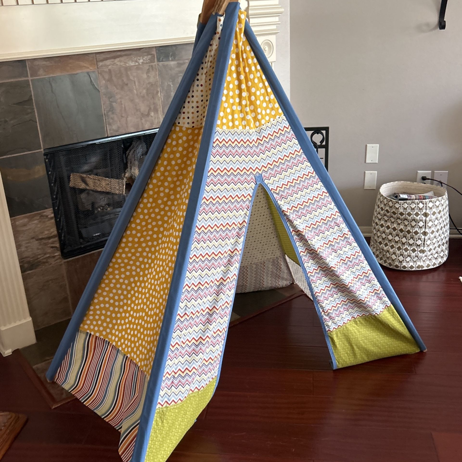 Kids Tent