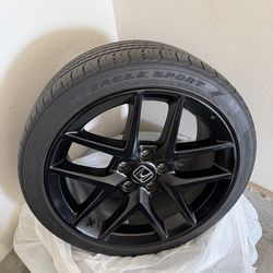 2022 Civic Si stock rims and tires