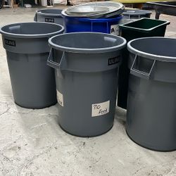 32/44 Gal Trash Cans $20-$30
