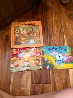 Children’s holiday book bundle