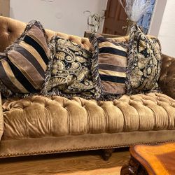 2 Sofas And 2 Arm Chairs 