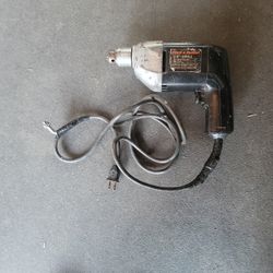 Black And Decker 3/8" Drill (Electric)