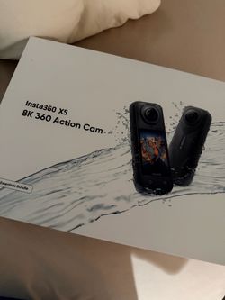 Insta360 X5 8K 360 Action Cam Essentials Bundle