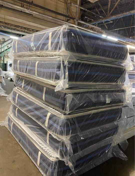 Brand new Queen size mattress sale !! 10” inch double sided. Free delivery