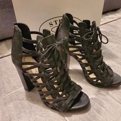 Steve Madden Blondy Black Heels SZ 8