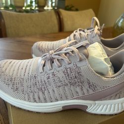 Brand New Still In Box Size 8.5 W Women’s Shoes