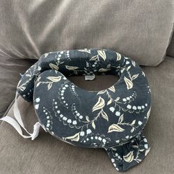 My Brest Friend Nursing Pillow 