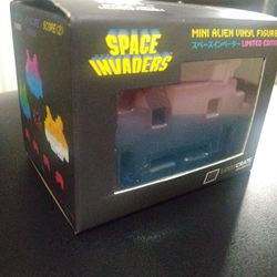 Limited Edition Space Invaders Alien Vinyl  Figure 