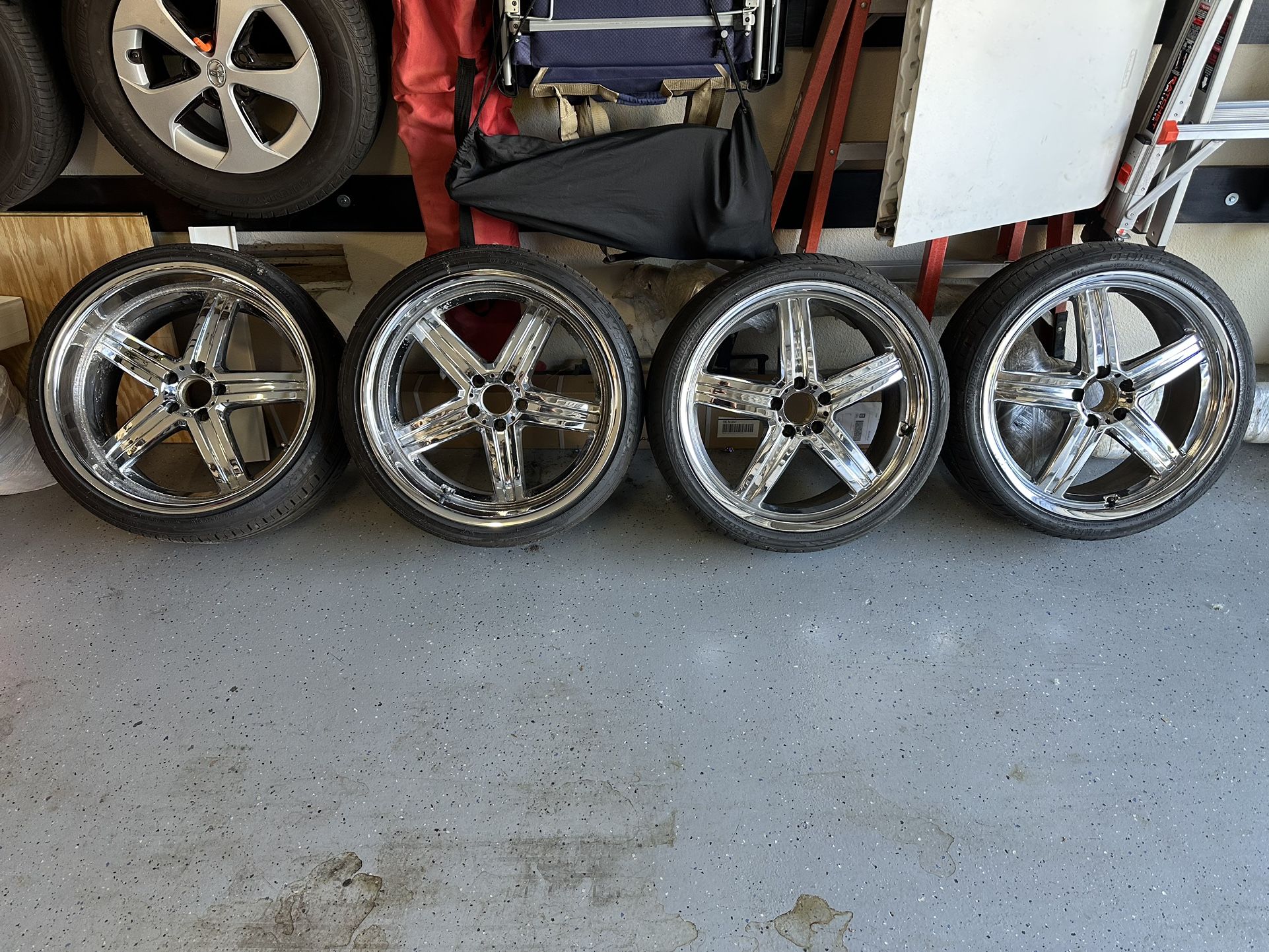 20” Mercedes Benz Mandus Rims/wheels
