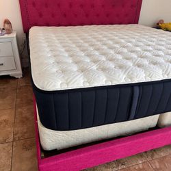 King Size Bed + Box Spring 