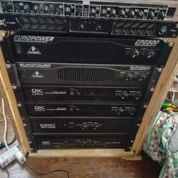 Barringer Ep 2500 Watts And The QSC 1850