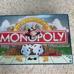 Monopoly  game  deluxe  edition  -  $20