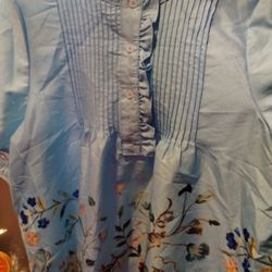 Blusa De Mujer Size L En Buenas Condiciones $4