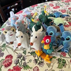 Disney Characters Shoulder Magnets