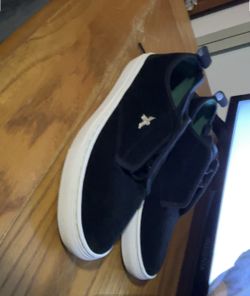 Creative recreation black emerald
