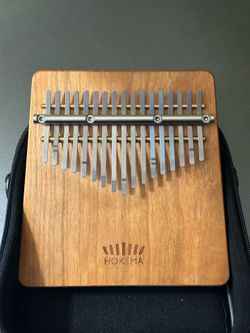 Hokema Kalimba B17 - like new thumb piano (Made in Germany)