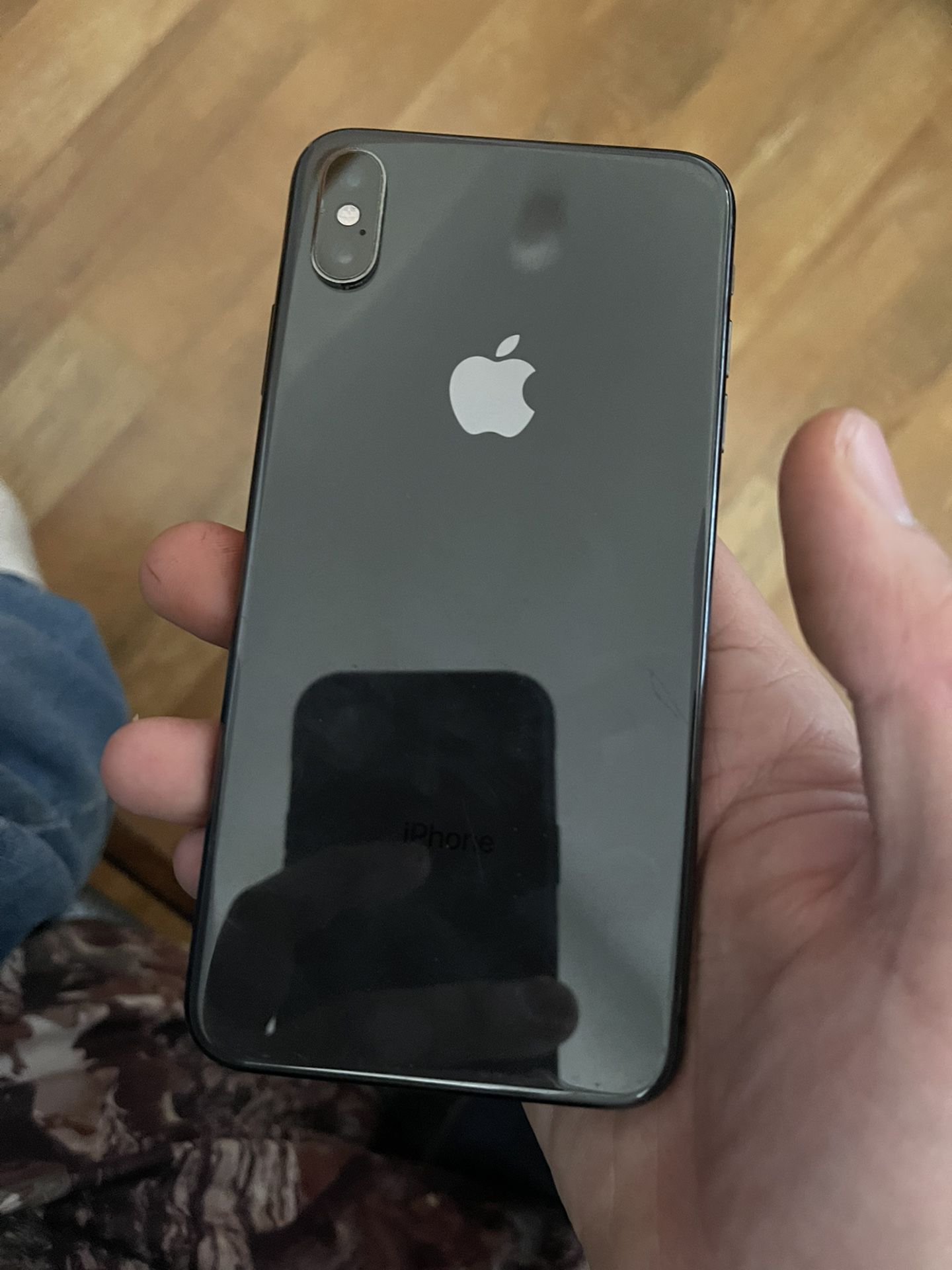 iPhone 10 XS Max (Cracked Screen (Sprint )