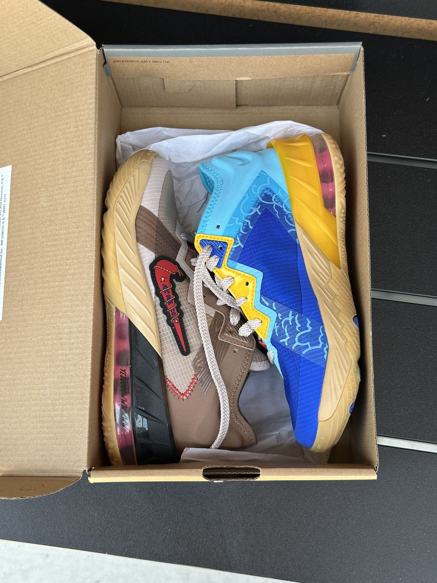 LeBron 18 Low x Space Jam