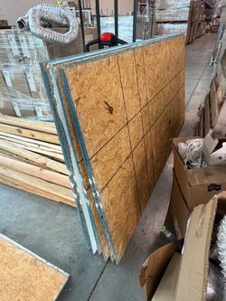 Plywood an 2/4